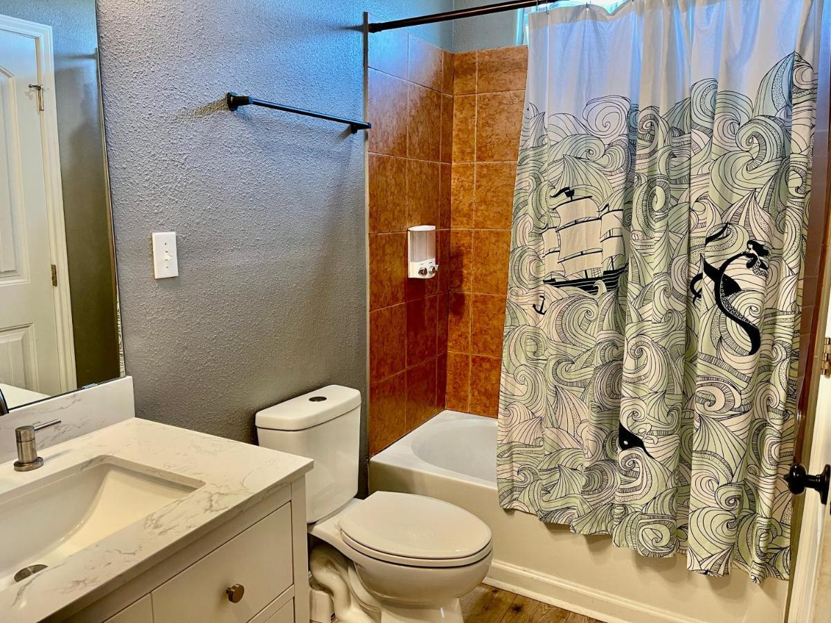 Stunning Beachfront 3 Bedroom Home, Coralmoonbeach Bolivar Peninsula Екстериор снимка